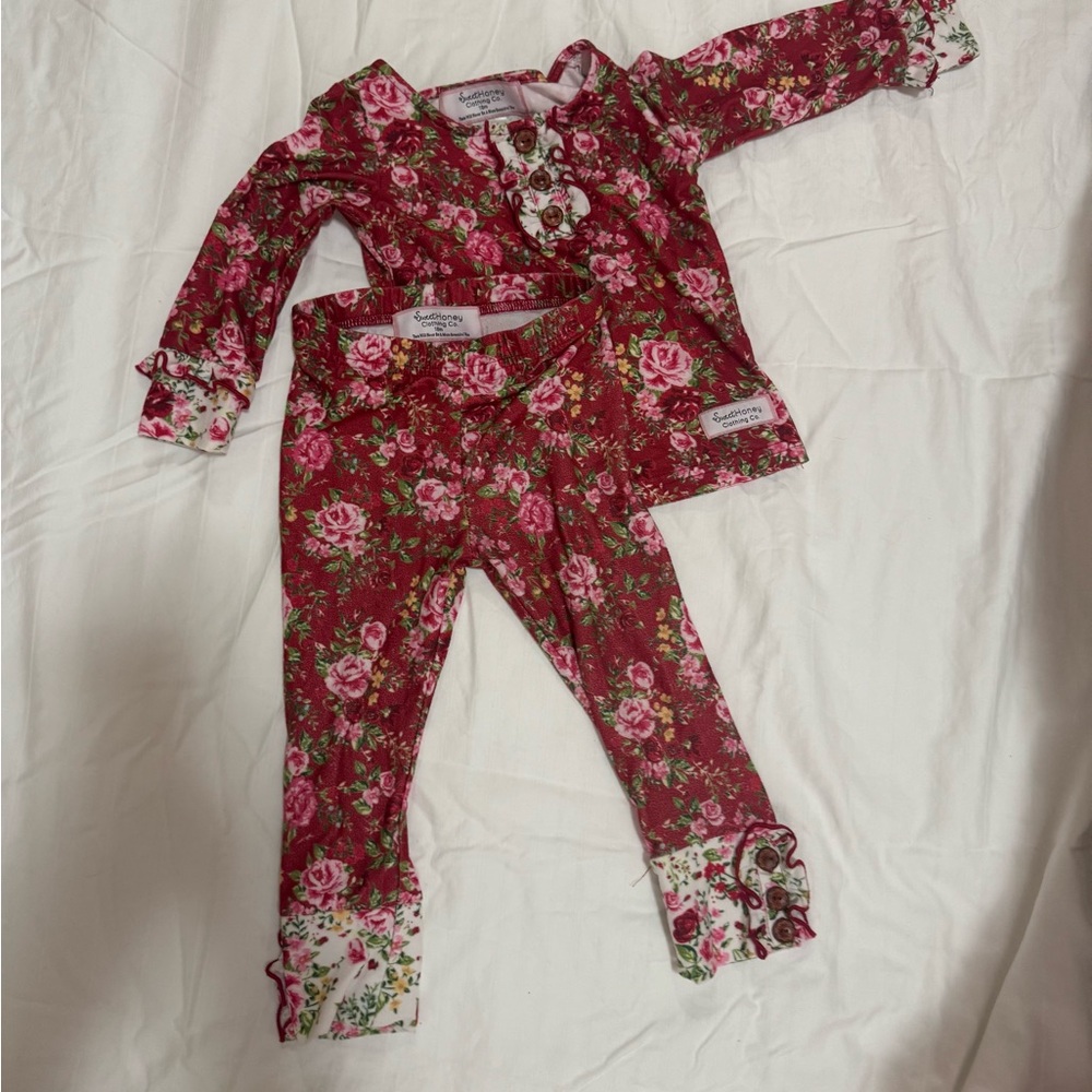 Floral Red Kids Pajamas, sweet honey